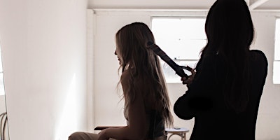 Primaire afbeelding van DIY Hair Curling Class with Stephanie | HairbySKD