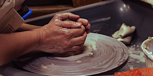 Imagem principal do evento Ceramics Wheel Throwing Class