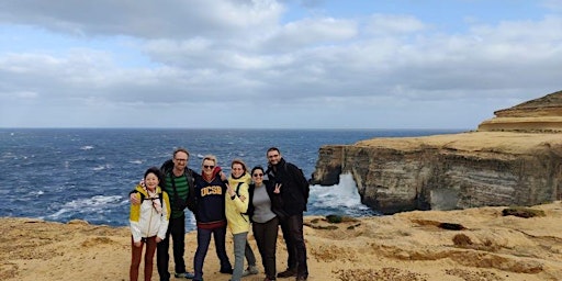Hauptbild für Hiking & Exploring Malta in Spring