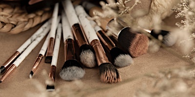 Imagen principal de The Ultimate Online Makeup Experience