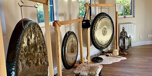 Hauptbild für Moon Gong Bath/Sound Healing Journey with Cacao Ceremony