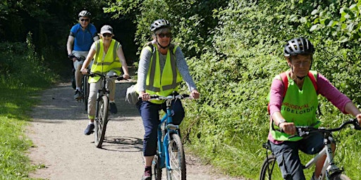 Bike Ride to see Stockport's newest park  primärbild