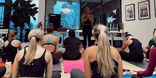 Imagem principal do evento Crisp & Green x Life Time Logan Kolnberger - Weightless Yoga Sculpt
