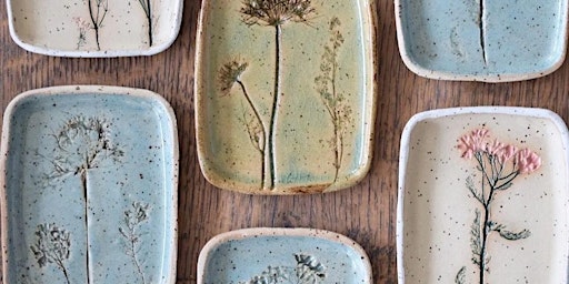 Primaire afbeelding van Pottery Workshop: Make Gin Botanical Handmade Dinnerware