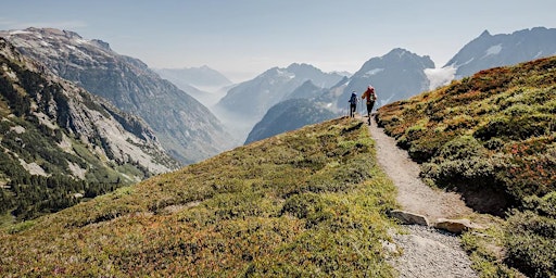 Immagine principale di Bear Mountain Free hike! 