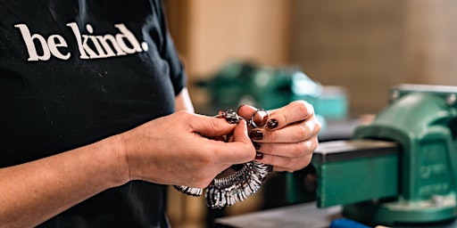 Imagen principal de Silversmithing - Ring Making