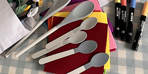 Imagem principal de Crazy Creatures - Brentford Spoon Project family craft