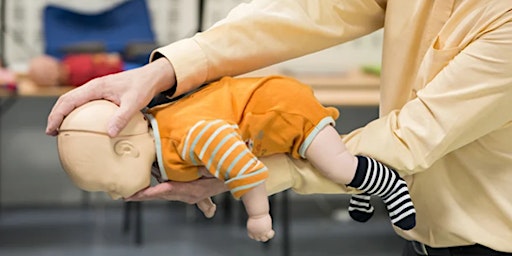 Formation IPSEN aux gestes de premier secours pour les parents du 9e  primärbild