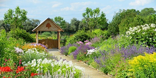 Hauptbild für Spring Edition: Guided Garden Walk with Breezy Knees Co-Owner