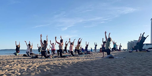 Imagem principal do evento Beach Yoga Swansea Bay 2024