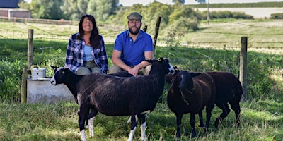 Imagen principal de Night walk at Village Farm with Tom and Lisa Martin