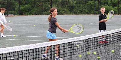 Image principale de Youth Tennis Camp July 8-11, 2024
