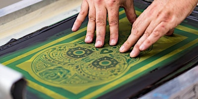 Immagine principale di Screen printing onto apparel 2 