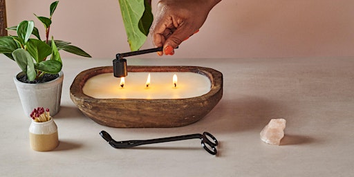 Image principale de Fondue & Flames - A Dough Bowl Candle Making Experience