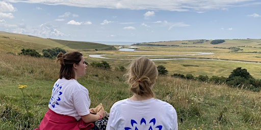 Imagen principal de South Downs Youth Action: Seven Sisters Nature Recovery