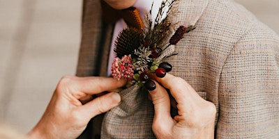 Image principale de Wedding Flowers Workshop - Part 2: Buttonholes and Flower Crowns