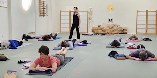 Pilates & why your feet matter, exploring  connections  primärbild