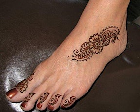 Henna Art (Temporary Tattoo) primary image