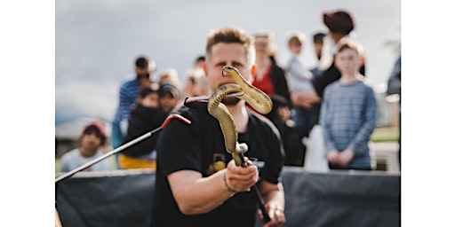 Immagine principale di Live Snake Demonstration with Gavin Smith 