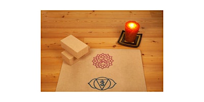 Imagen principal de Candlelight Yoga and Collective Reiki