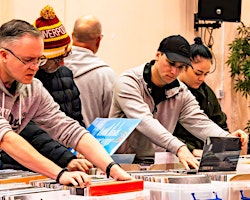 Imagem principal de UK's Biggest Record fairs arrive in Sutton Coldfield