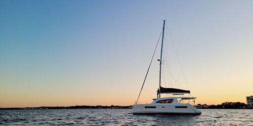 Hauptbild für Private Sunset Sail