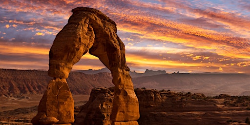 Moab: Arches National Park Self-Guided Driving Tour