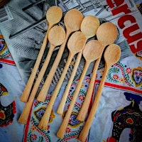 Spoon carving in Pittencrieff Park primary image