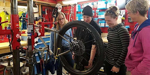 Hauptbild für Women's mountain bike tune-up clinic + social ride