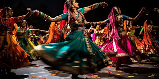 The folk dance festival was extremely vibrant  primärbild