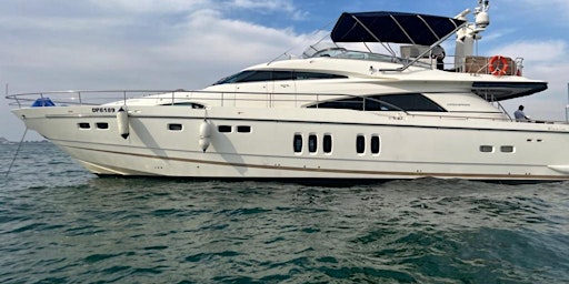 Image principale de 2-6 Hour Yacht Rental - Diamond Oceanic 80ft 2023 Yacht Rental - Dubai