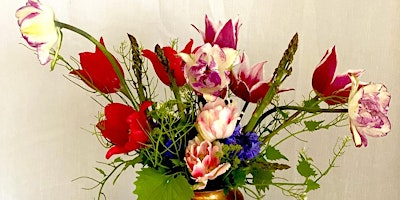 Imagem principal de Tulipmania Flower Arrangement Workshop