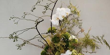 Kitchen Table Workshop with Claire Thorogood - Ikebana style flowers