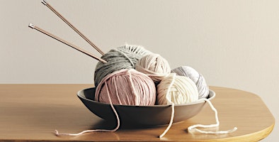 Hauptbild für Learn to Knit a Baby Hat
