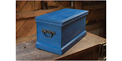 Image principale de Make a Wooden Box with Hinged Lid and Dovetailed Corners
