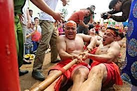 The tug of war event was extremely exciting and enthusiastic  primärbild
