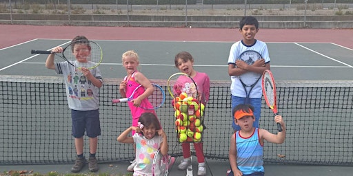 Primaire afbeelding van Smash Your Summer: Reserve Your Place in Our Tennis Camp Today!