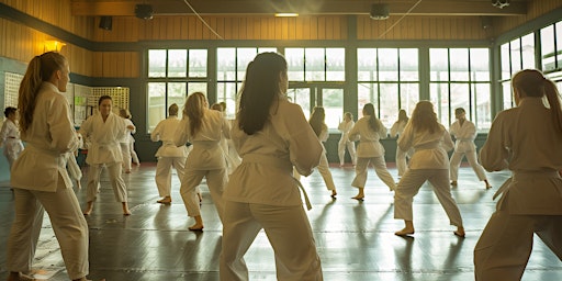 Imagem principal do evento Self Defense Class | Women Realtors