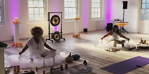 Primaire afbeelding van Yoga &, Soundbath Class