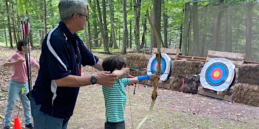 Imagen principal de 2024  Fall Fling  Archery Course (3 Sessions) for  Children ages  8 -14