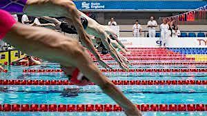 Extremely exciting swimming event primary image