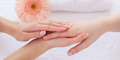 Imagem principal de Hair & Beauty - Manicure & hand Massage