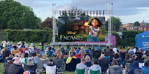 Immagine principale di Encanto Outdoor Cinema experience in gloucester 