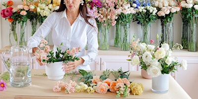 Immagine principale di Blossoms and Bubbly: Spring Floral Workshop at Goldener Hirsch 