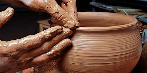 Immagine principale di POTTERY WHEEL BASICS AND BEYOND (WEDNESDAYS) 