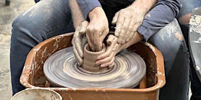 Imagem principal de Dirty Date - A  Couples Clay Workshop!