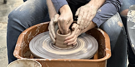 Primaire afbeelding van Dirty Date - A  Couples Clay Workshop!