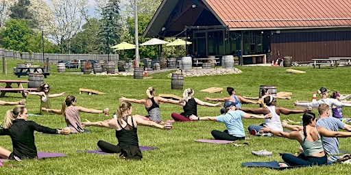 Primaire afbeelding van May Beer Yoga at Other Half Brewery