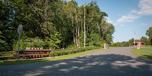 Summer Park Cleanup at Widewater State Park  primärbild