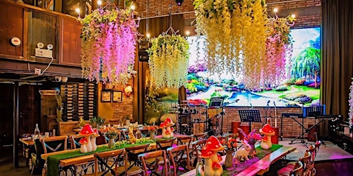 Imagem principal de Romance by the Lights - a musical dinner under Monkeypod